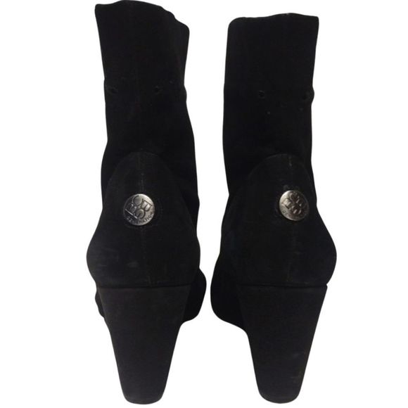 BCBGENERATION Black Suede Booties Size 7.5 - Picture 5 of 5